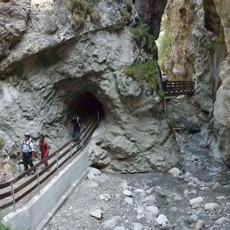 Venetrast Πανσιόν